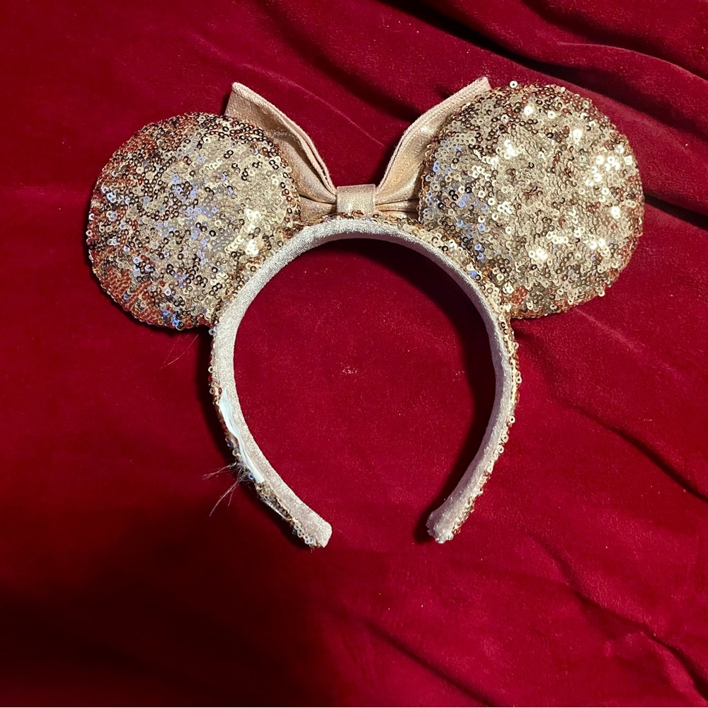 Pink Spirit Jersey with Balloons and Rose Gold Sequin Minnie Ears - Picture 2 of 5
